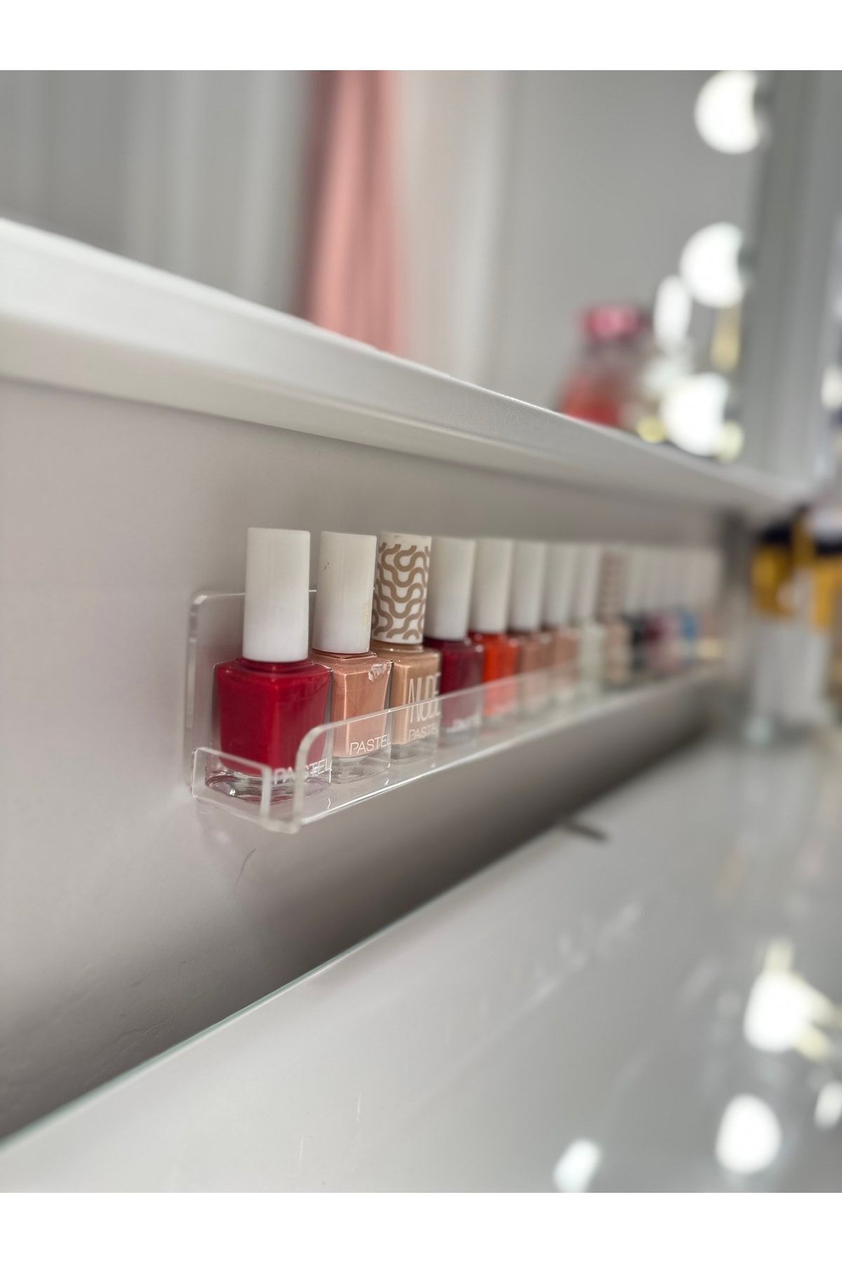 38 Cm Oje Rafı (yanları Kapalı)